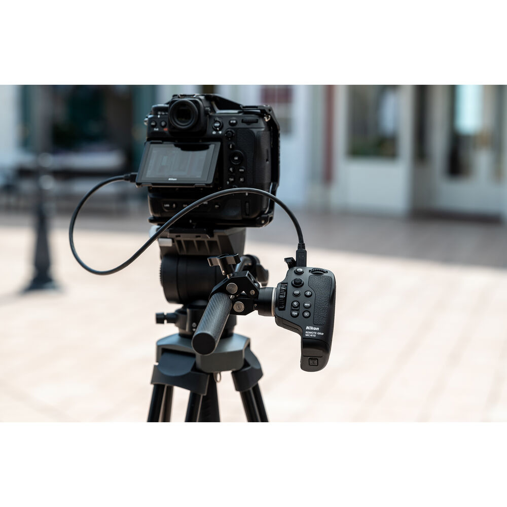 Nikon MC-N10 Remote Grip - 5